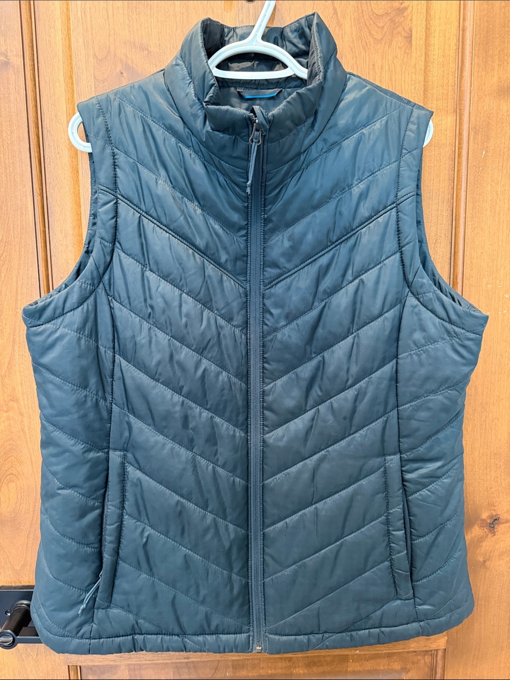 Columbia women’s quilted vest